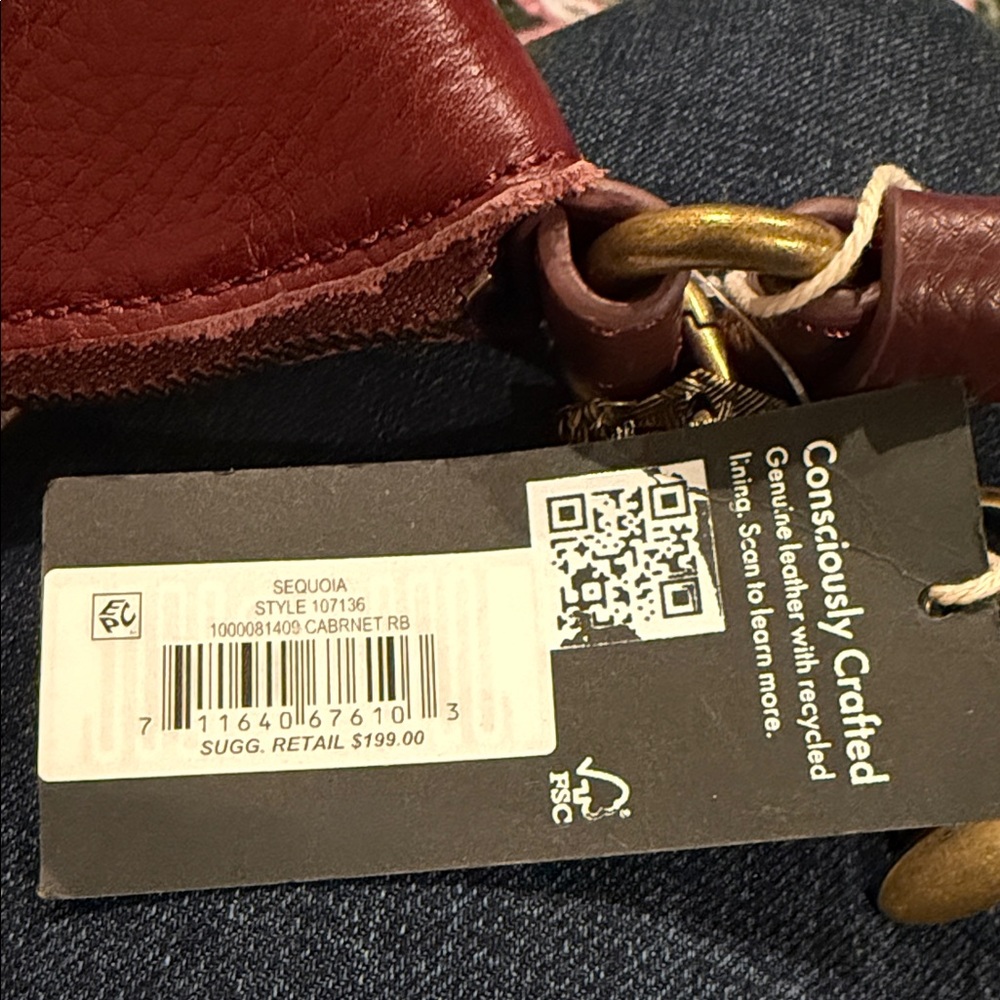 The Sak Sequoia Cabernet Leather Hobo Bag - Picture 7 of 8
